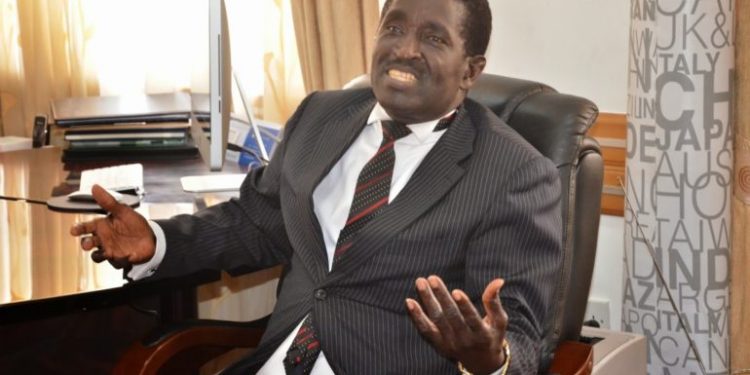 Nkrabea Effah Dartey questions how Anas does his job