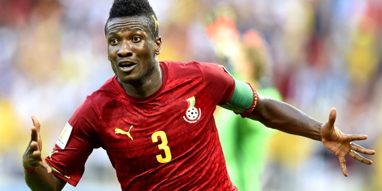 Ghanaians ‘fire’ the foreign press after giving Asamoah Gyan’s record to Ronaldo