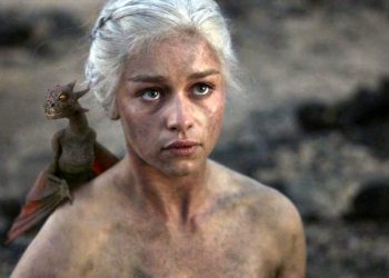 Emilia Clarke Says Goodbye to Game of Thrones