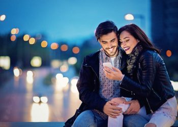 Android users more likely to be unlucky in love – Survey finds