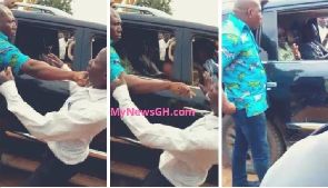 Video: Akufo-Addo’s bodyguard punches old man for protocol breach