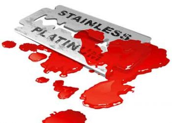 Prostitute cuts customer’s penis with a blade