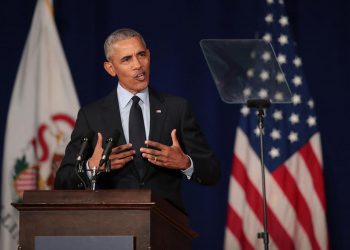 Former President Barack Obama attacks President Trump, calls on Americans to vote in midterm elections