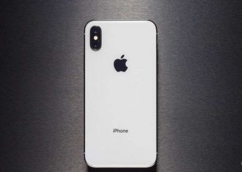 New 6.5-inch iPhone X model reportedly called the ‘iPhone XS Max’