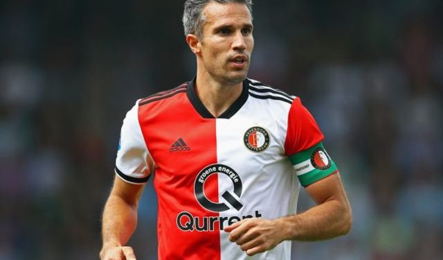 van Persie might retire at the end of season