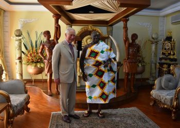 Prince Charles meets Asantehene, celebrates Akwasidae and sees cocoa for the first time