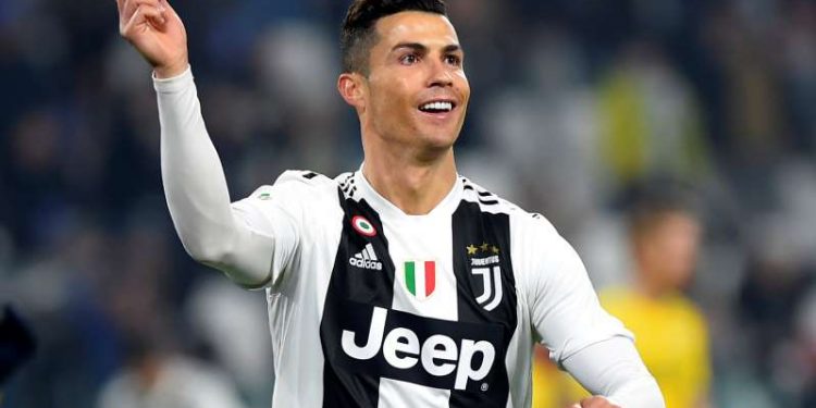 Juventus 3 Frosinone 0: Ronaldo rounds off routine romp