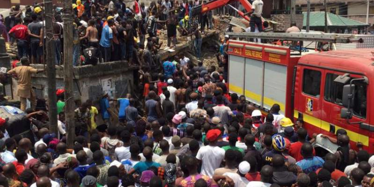 School children trapped as building collapses in Lagos