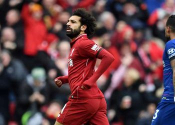 Liverpool 2 Chelsea 0: Salah stunner sends Reds back to the summit