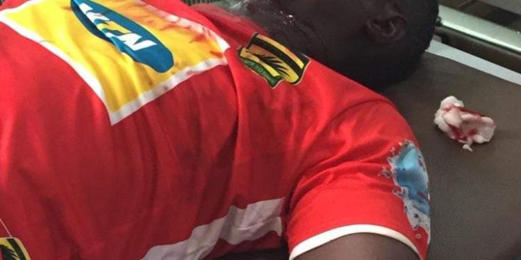 Man buys an iPhone for the Kotoko fan who got injured at Berekum