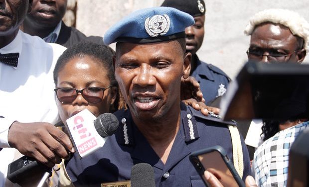 Coup Whatsapp Chats Pop Up