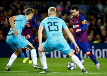 Slavia frustrate Barcelona at Nou Camp
