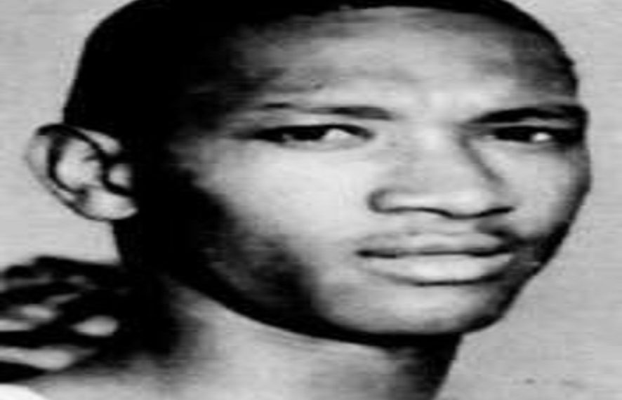 100 years ago, John Hartfield was hanged, shot, roasted for dating a white lady and his body parts shared to spectators