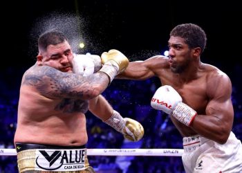 Anthony Joshua beats Andy Ruiz Jr in Saudi Arabia to become two-time heavyweight champ