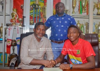 Annan extends his contract with Kotoko for 3 years
