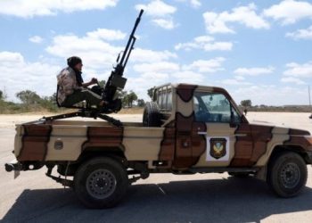 Libya conflict: Turkish MPs approve bill to send troops