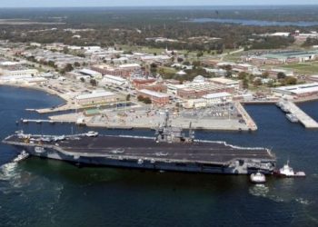 US expels 21 Saudi military cadets after gun attack