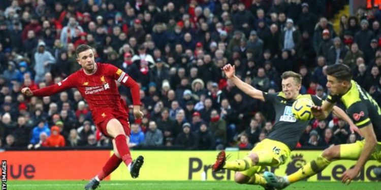 Liverpool open up record 22-point lead