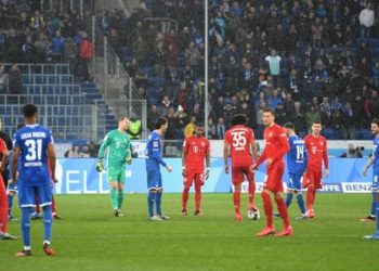 Bayen and Hoffenheim pass the ball to each other