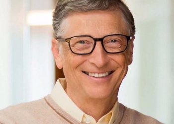 Bill Gates donates $10m to fight locusts in East Africa