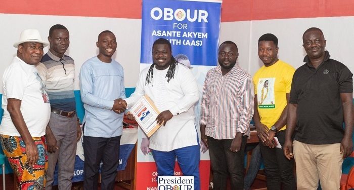 Obour files nomination to contest Asante Akyem South NPP parliamentary primaries