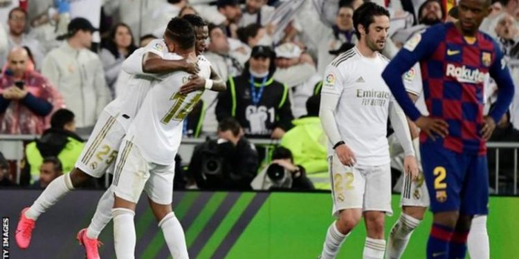 Real Madrid beat Barca in Classico to move top of La Liga