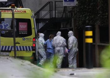 Spain’s death toll passes 1,000 as hotels become hospitals