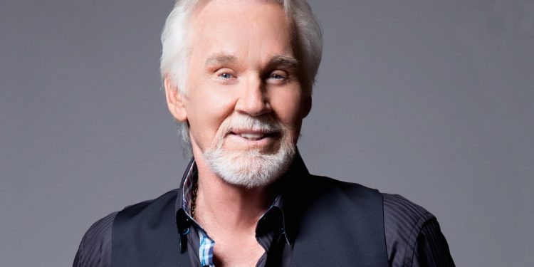 Country music legend Kenny Rogers dies