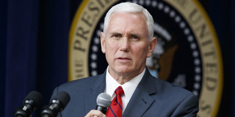 Coronavirus: US to extend travel ban to UK and Ireland