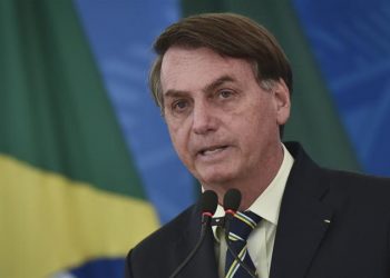 Brazil president fires health minister during coronavirus crisis