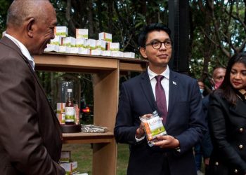 Madagascar’s president endorses herbal drink to combat COVID-19