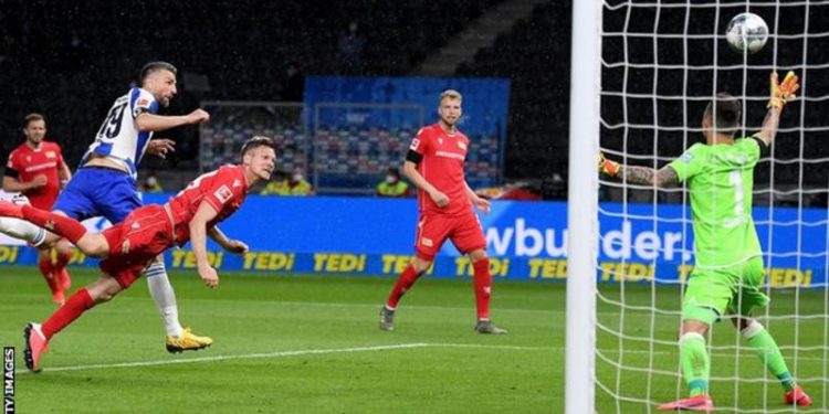 Hertha Berlin thrash Union Berlin