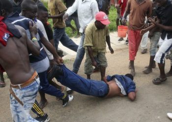 Mob stones father of 7 to death for stealing fowl as he says his “children had gone days without food”