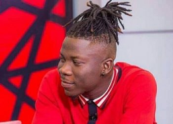 I support Hearts of Oak – Stonebwoy