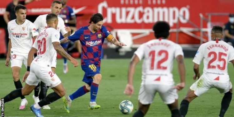 Barca held to a goalless draw by Sevilla