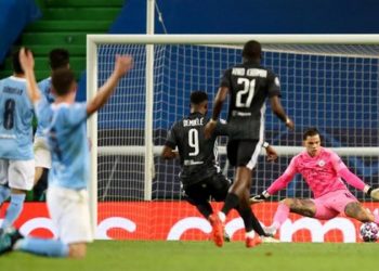 Man City dumped out of Champions League by Lyon