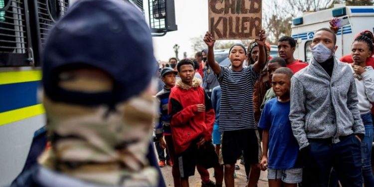 South Africa police arrested for killing teen