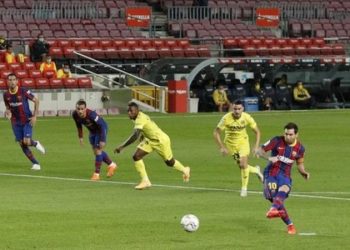 Messi scores as Barca beat Villarreal 4-0