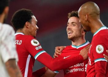 Liverpool fight back to beat Arsenal