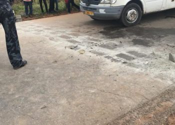 Passengers stranded as Western Togoland group blocks major entry routes to Volta Region