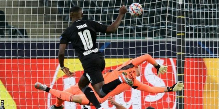 Real Madrid snatch draw with Monchengladbach