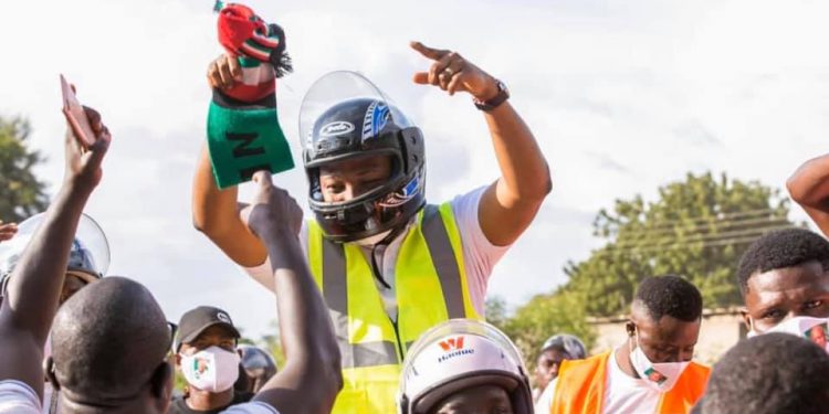 Okudzeto rides Okada to file nomination forms