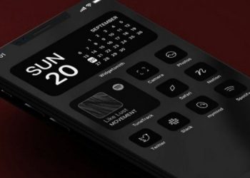 Designer makes £77,000 from iPhone icons in a week