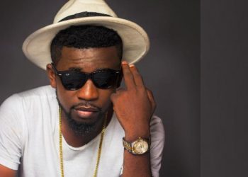 Bisa Kdei, John Legend and Usher feature in Hollywood Christmas movie