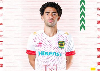 Gama makes his debut for Kotoko