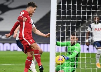 Liverpool end poor run by beating Spurs