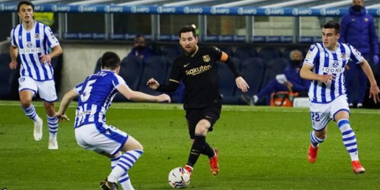 Lionel Messi scores twice on record-breaking 768th appearance