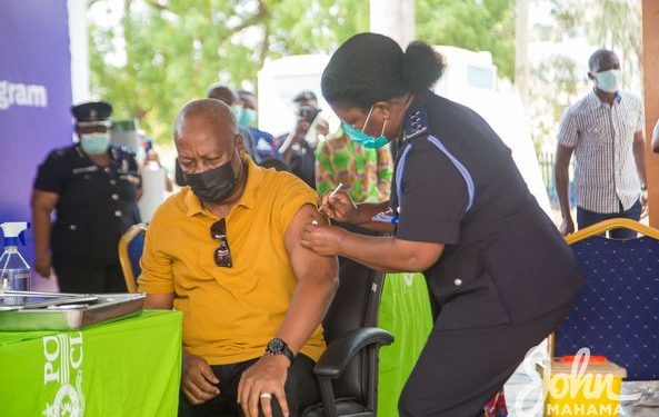 Mahama and Lordina take COVID-19 vaccine