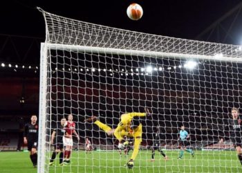 Slavia Prague stun Arsenal with stoppage-time equaliser