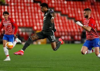 Manchester United too strong for Granada